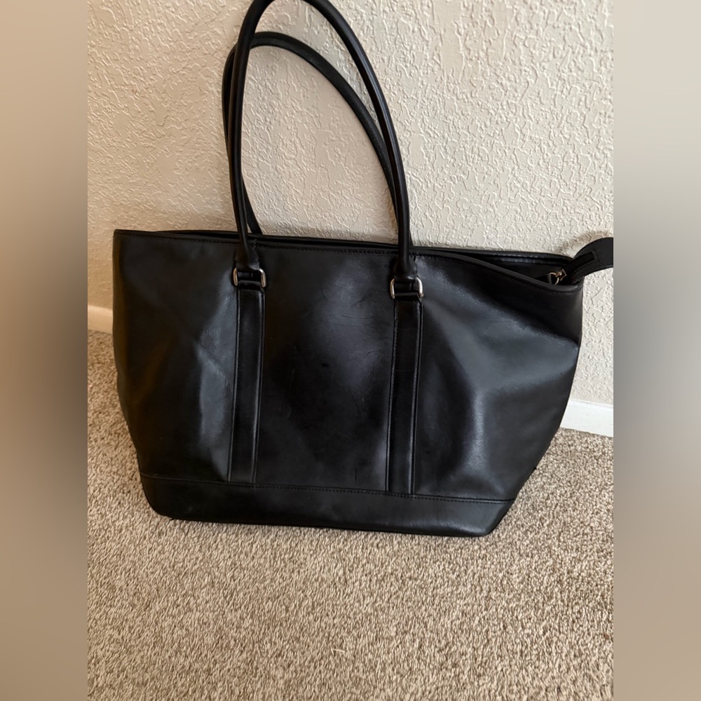 Black Leather LLBean field and stream tote